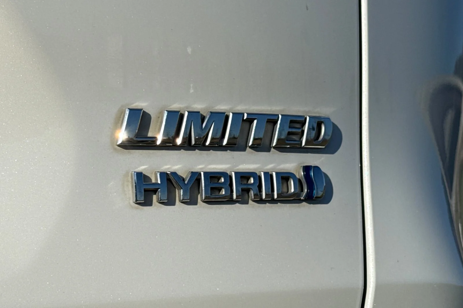 Used 2020 White Toyota Limited image 32