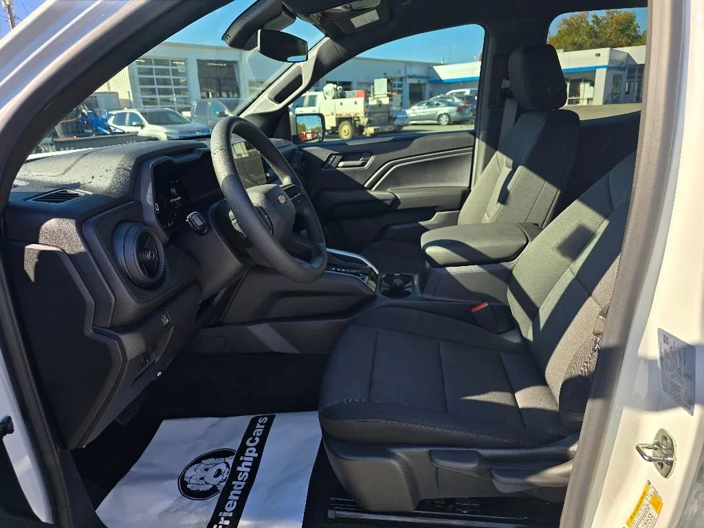 2026 Chevrolet Colorado Work Truck - Photo 9