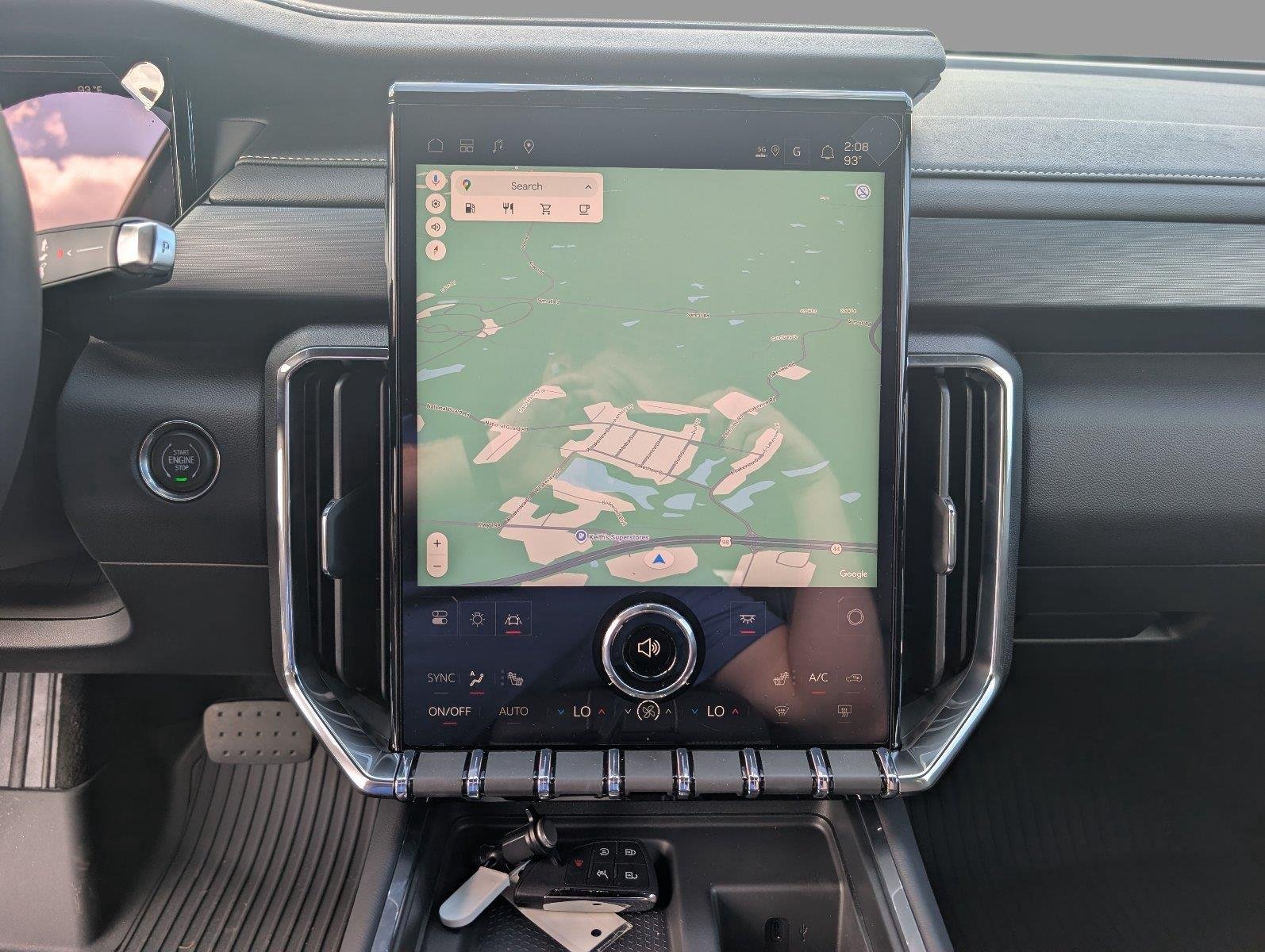 New 2027 Summit White GMC Elevation image 17