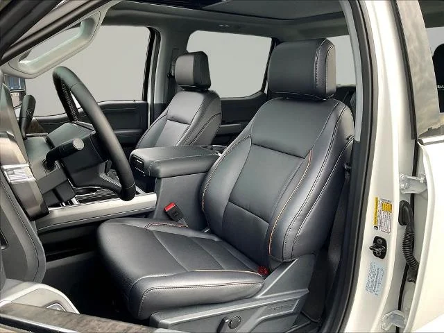 New 2026 Star White Metallic Tri-Coat Ford F-350® Lariat® image 23