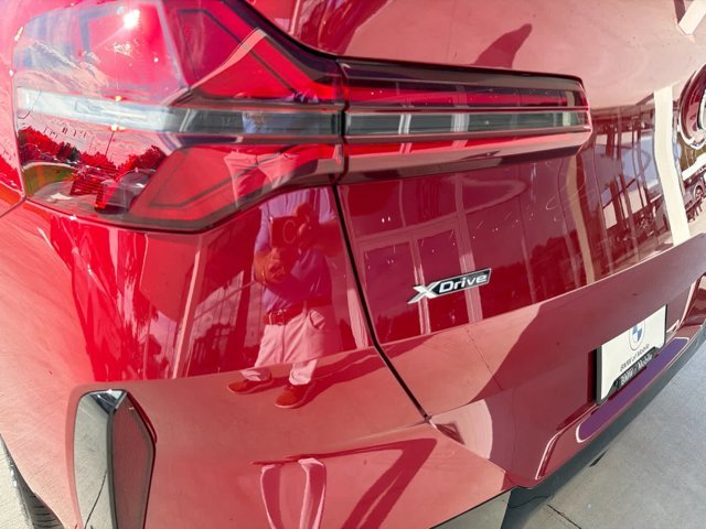 New 2026 Vegas Red Metallic BMW 30 xDrive image 17