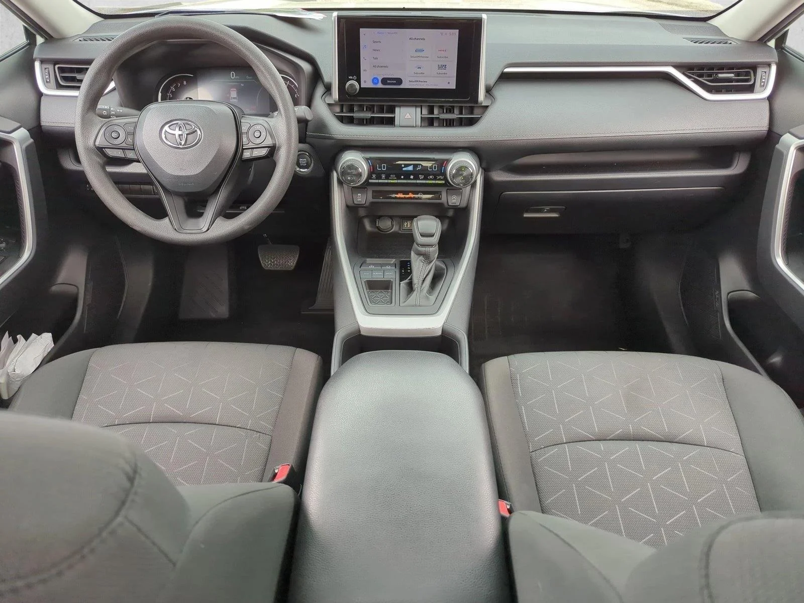 Used 2024 Ice Cap Toyota XLE image 18