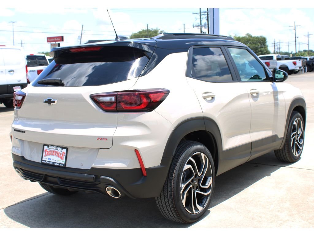 New 2026 White Sands Chevrolet RS image 17