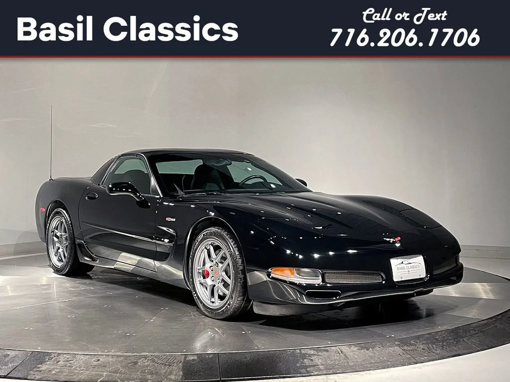 2001 Chevrolet Corvette Base