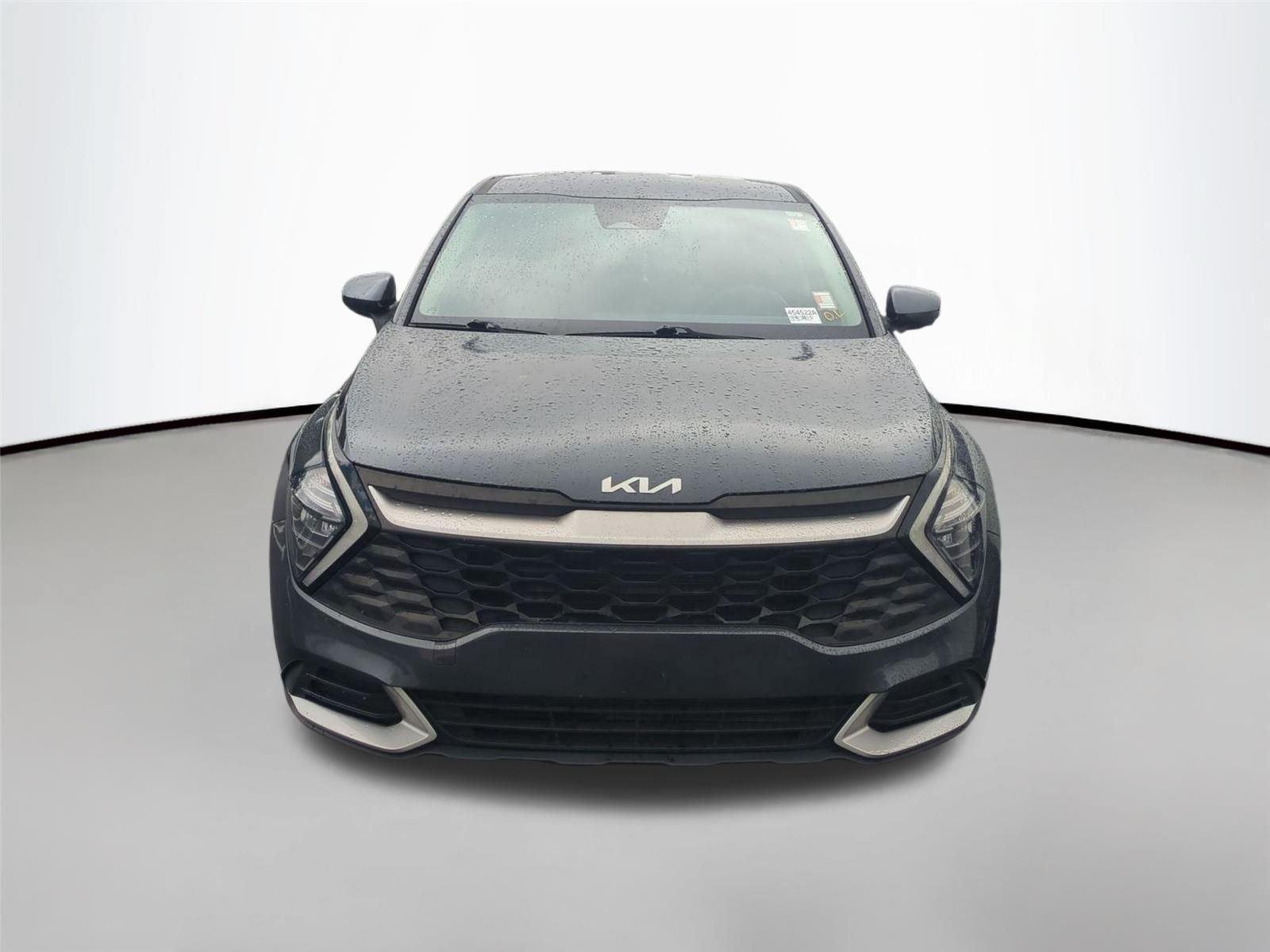 Used 2023 Gravity Gray Kia LX image 2