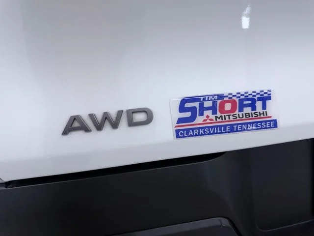 Used 2025 White Nissan SL image 10