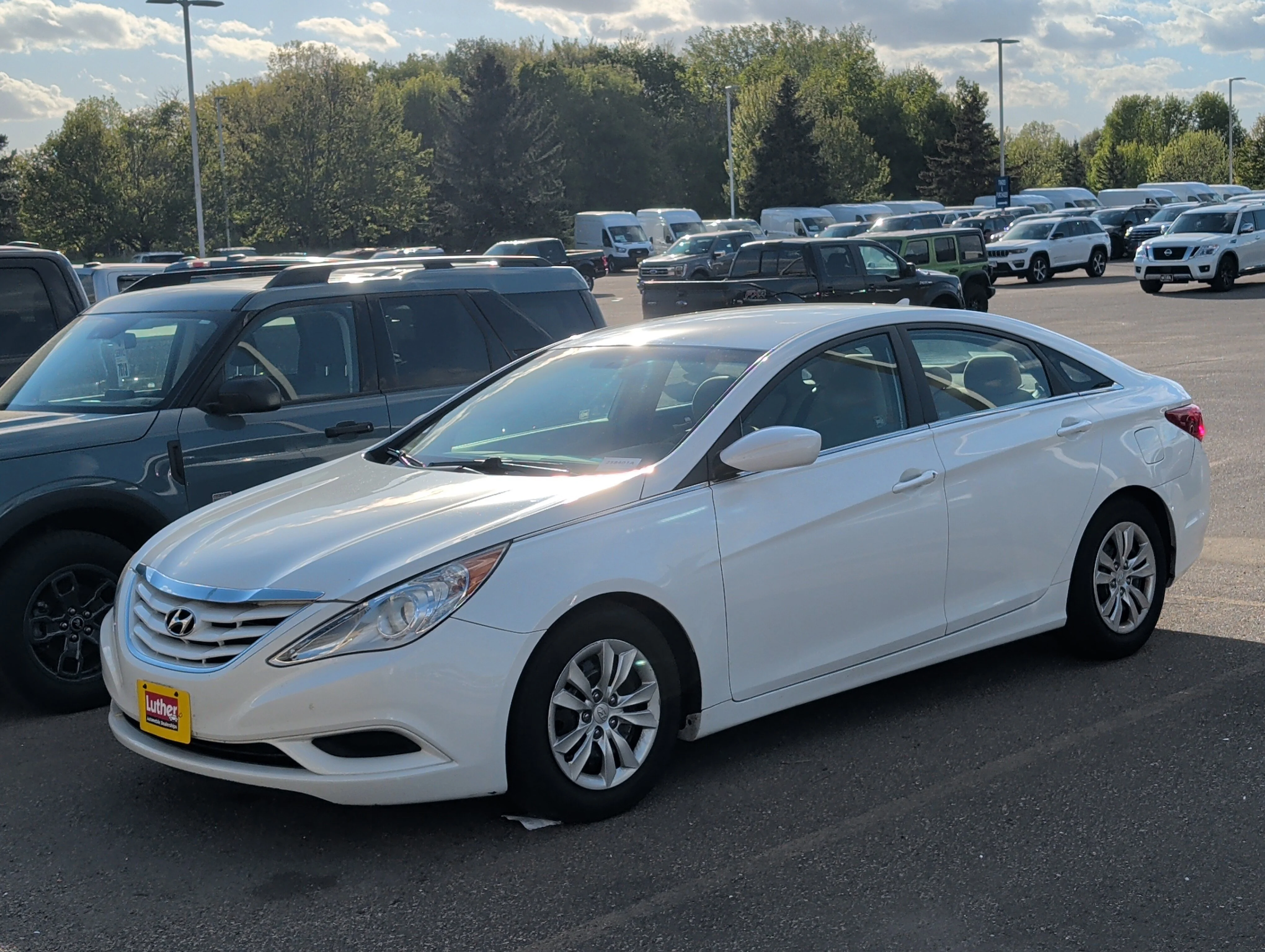 Used 2011 Hyundai Sonata GLS with VIN 5NPEB4AC3BH052180 for sale in Coon Rapids, Minnesota