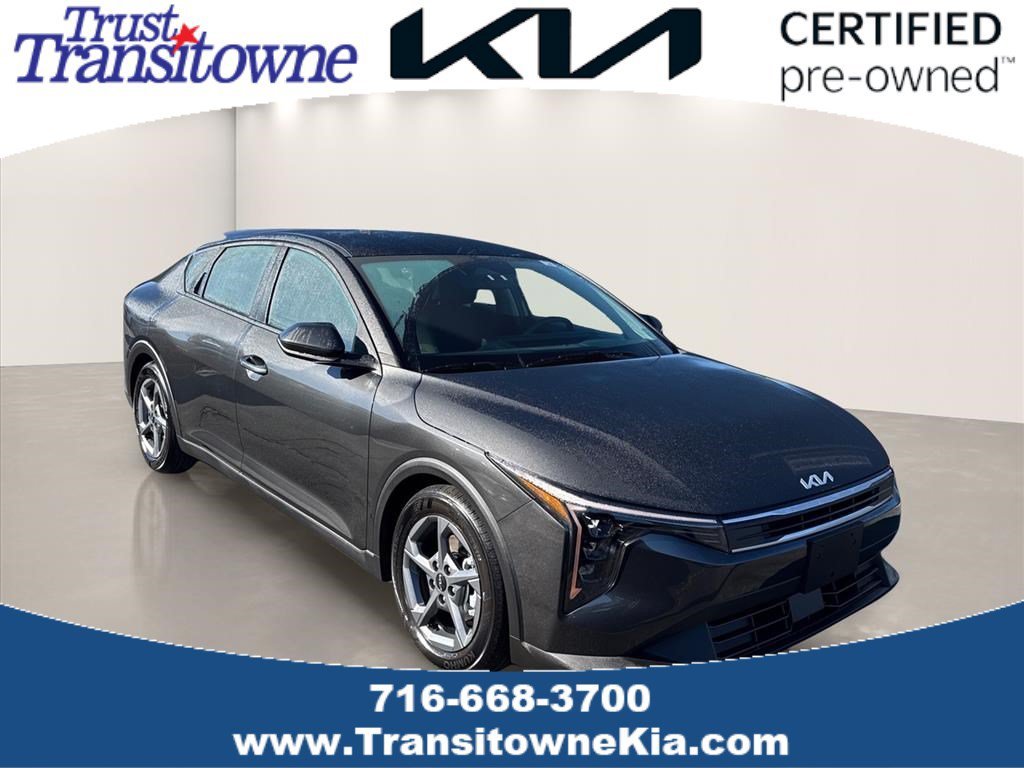 2026 Kia K4 LXS