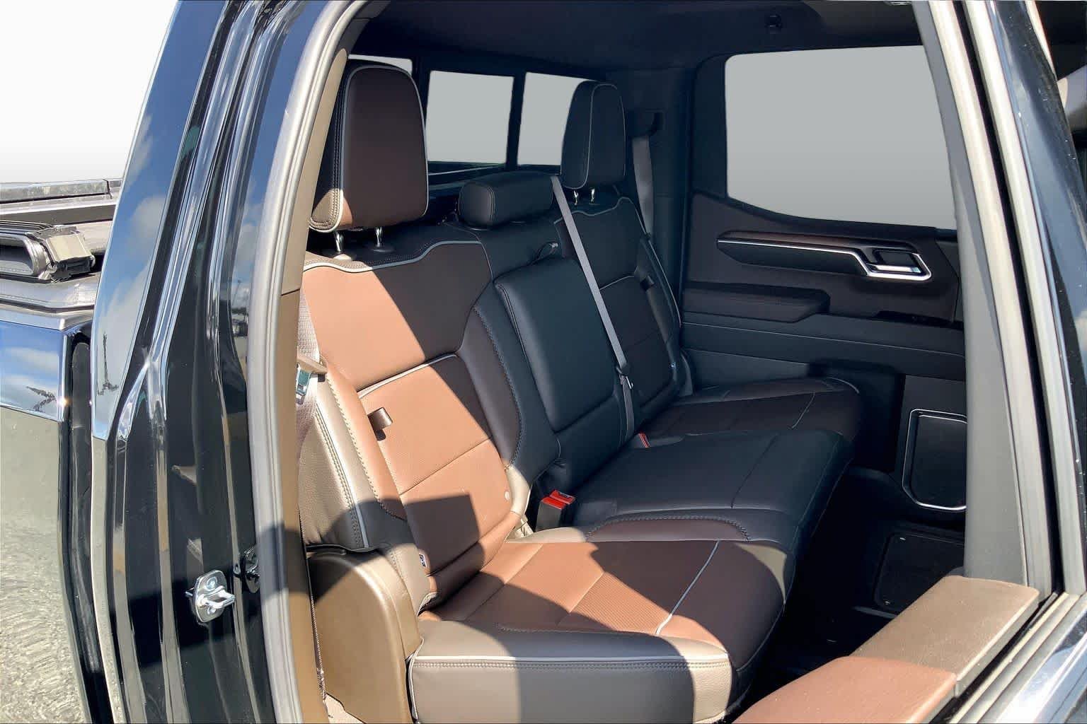 Certified Used 2026 Onyx Black GMC Denali image 19