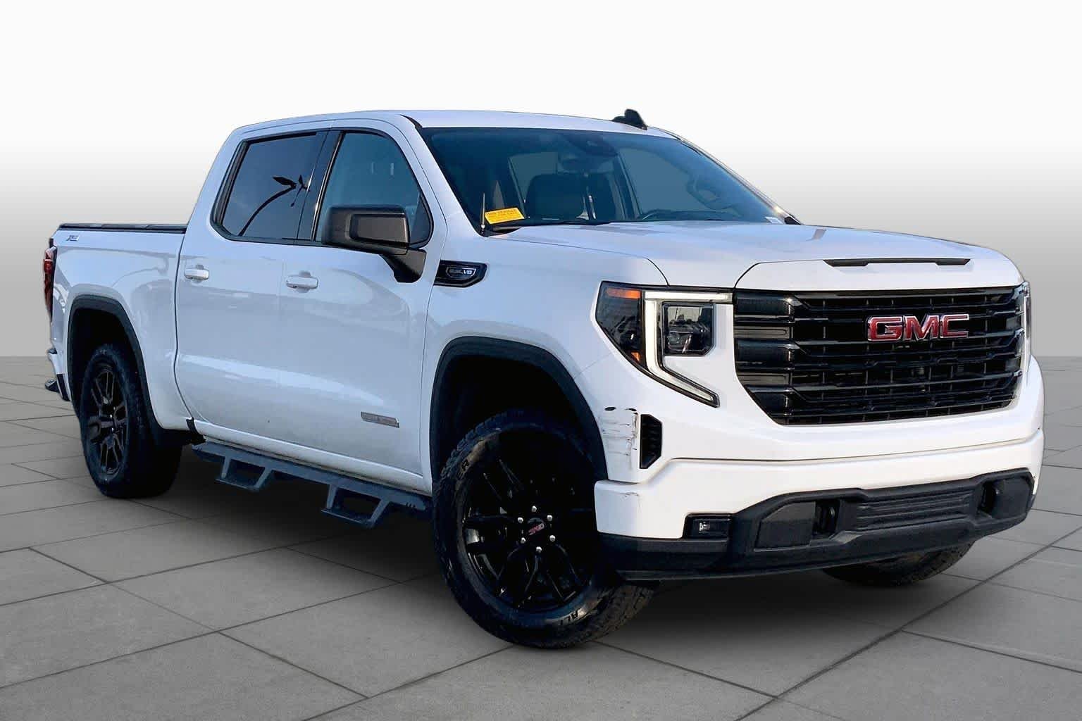 Used 2023 Summit White GMC Elevation image 3