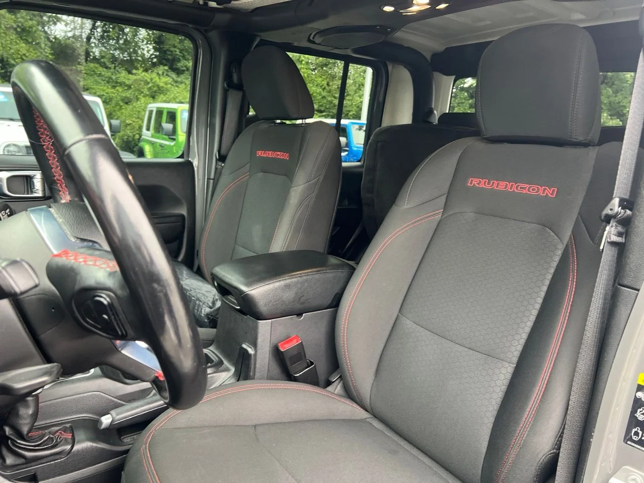 Used 2021 Gray Jeep Rubicon image 18