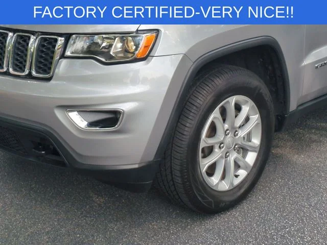 Used 2021 Silver Jeep Laredo E image 9