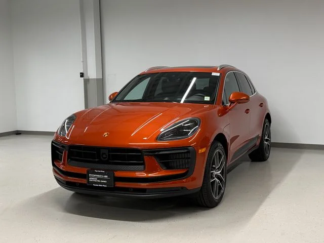 2023 Porsche Macan S's photo