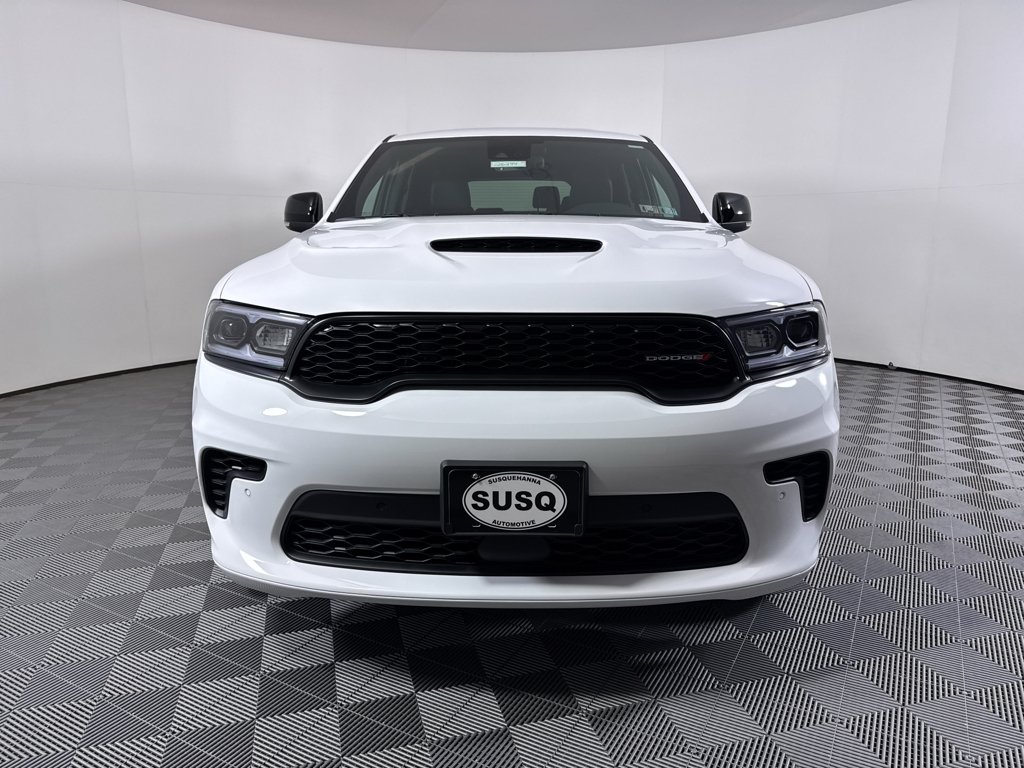 New 2026 White Knuckle Clear-Coat Exterior Paint Dodge GT Plus image 2