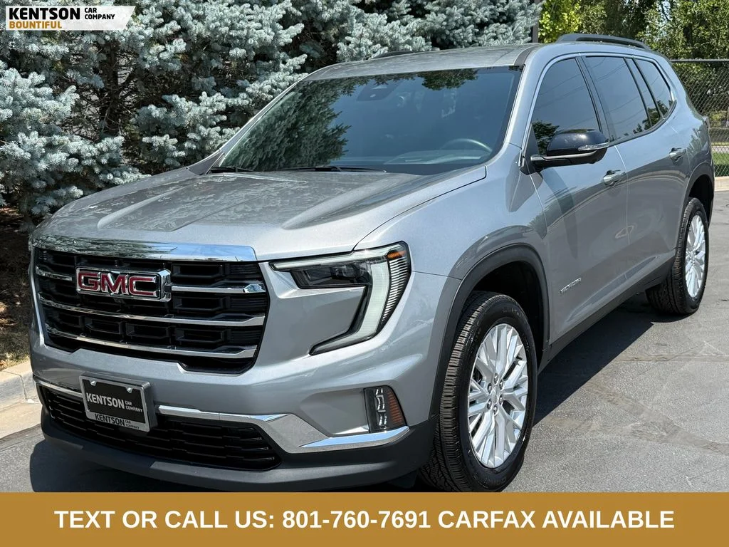 Used 2025 Gray GMC Elevation image 3