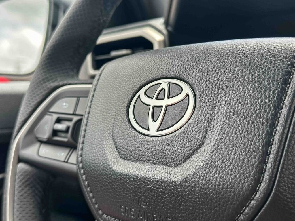 2026 Toyota Tacoma TRD Off Road - Photo 18