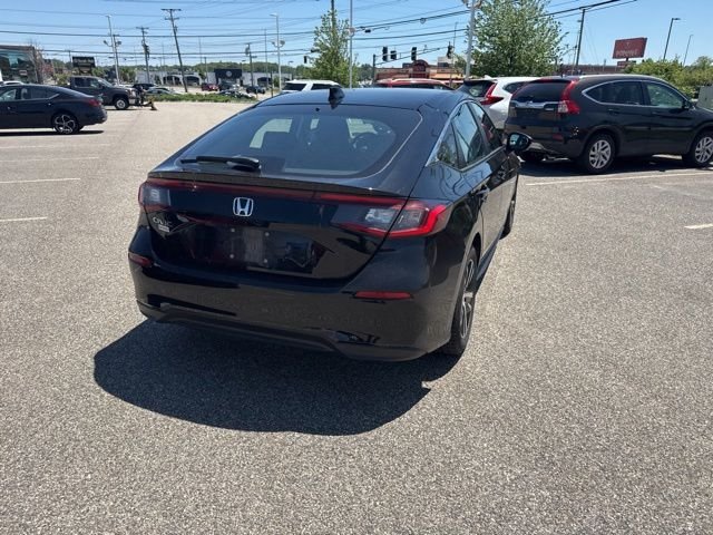 Certified Used 2024 Crystal Black Pearl Honda LX image 17