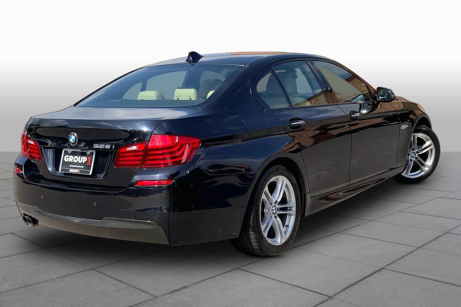 Used 2016 Black Sapphire Metallic BMW 528i image 13