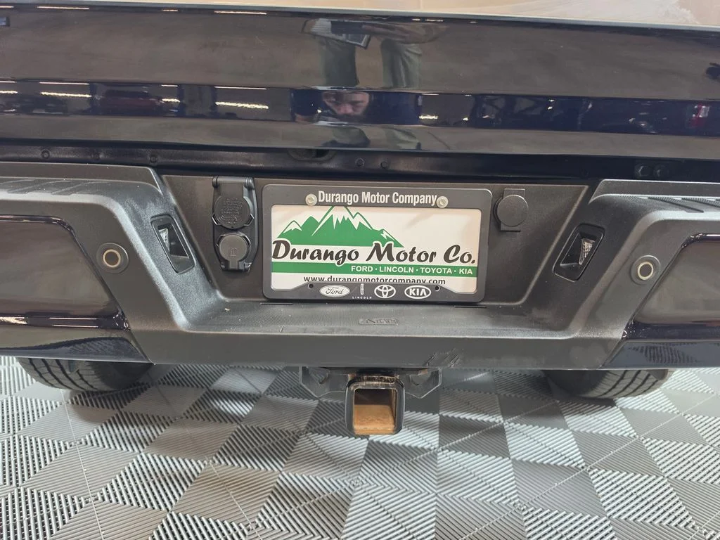 Used 2022 Blue Ford Platinum image 11
