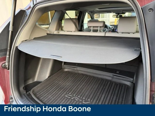 Used 2018 Red Honda Touring image 46