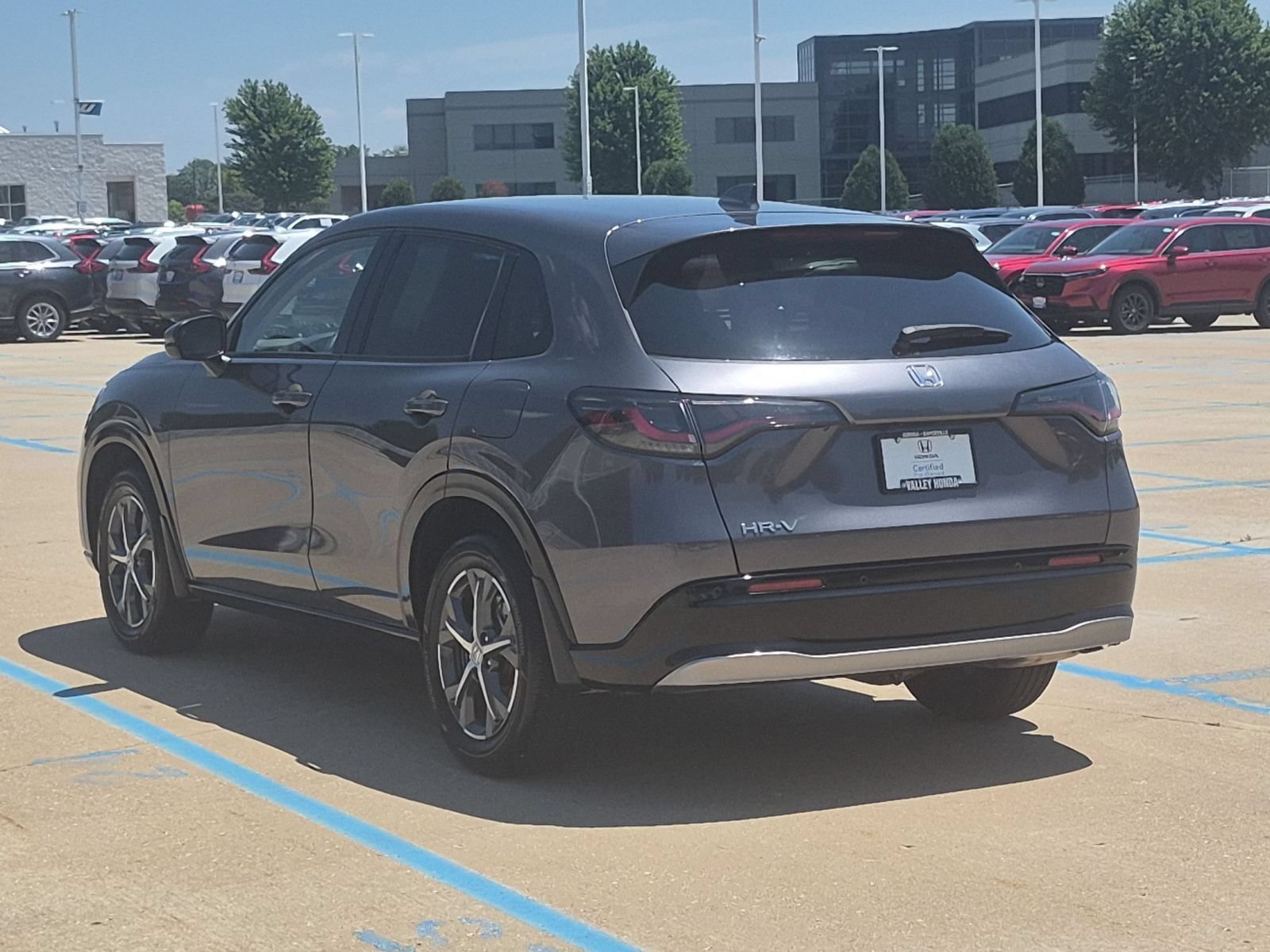 2025 Honda HR-V EX-L - Photo 9