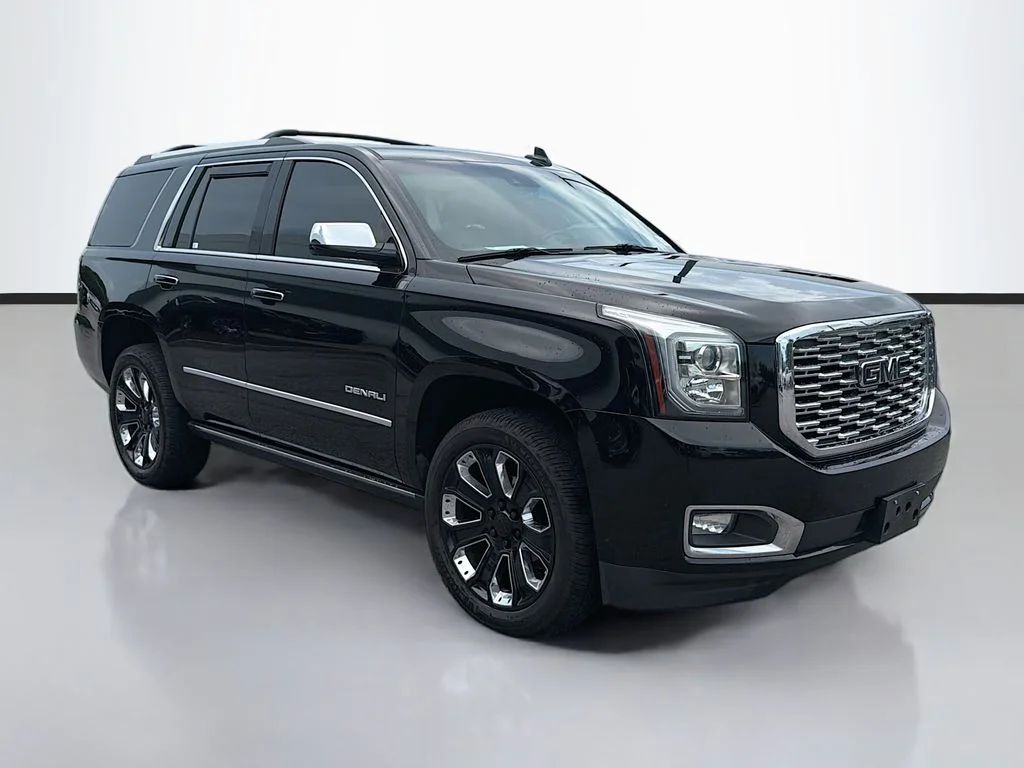 Used 2019 Onyx Black GMC Denali image 3