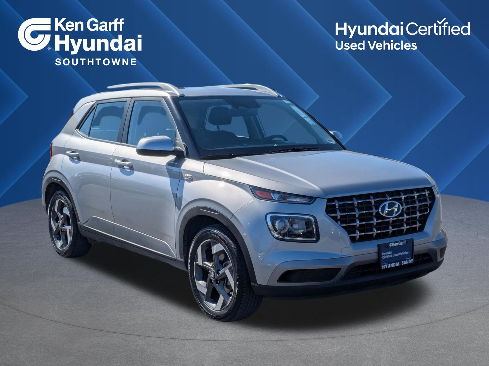 2025 Hyundai Venue SEL IVT's photo