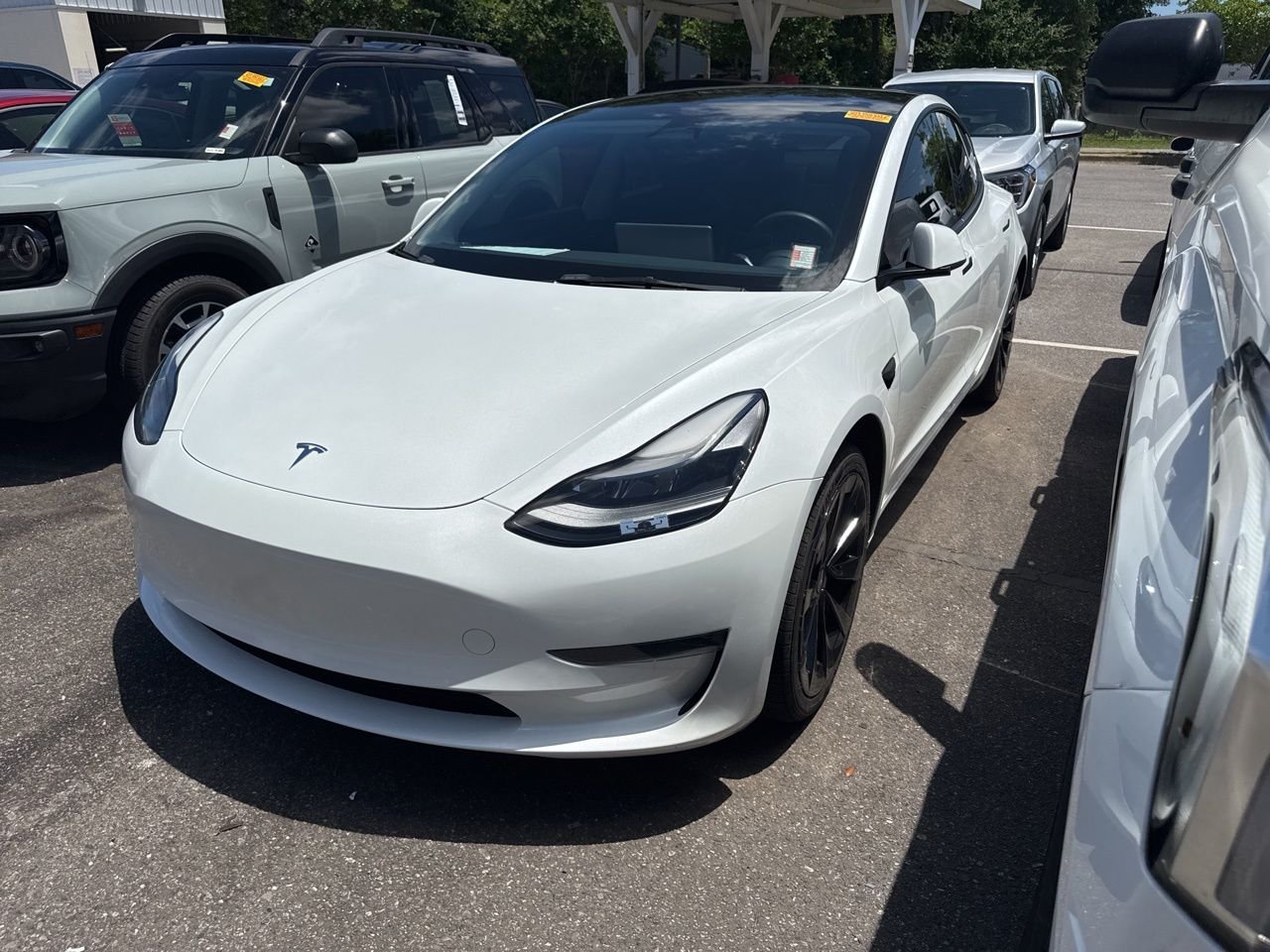 2023 Tesla Model 3 -'s photo