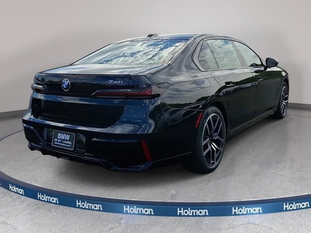 New 2026 Black Sapphire Metallic BMW 740i xDrive image 4