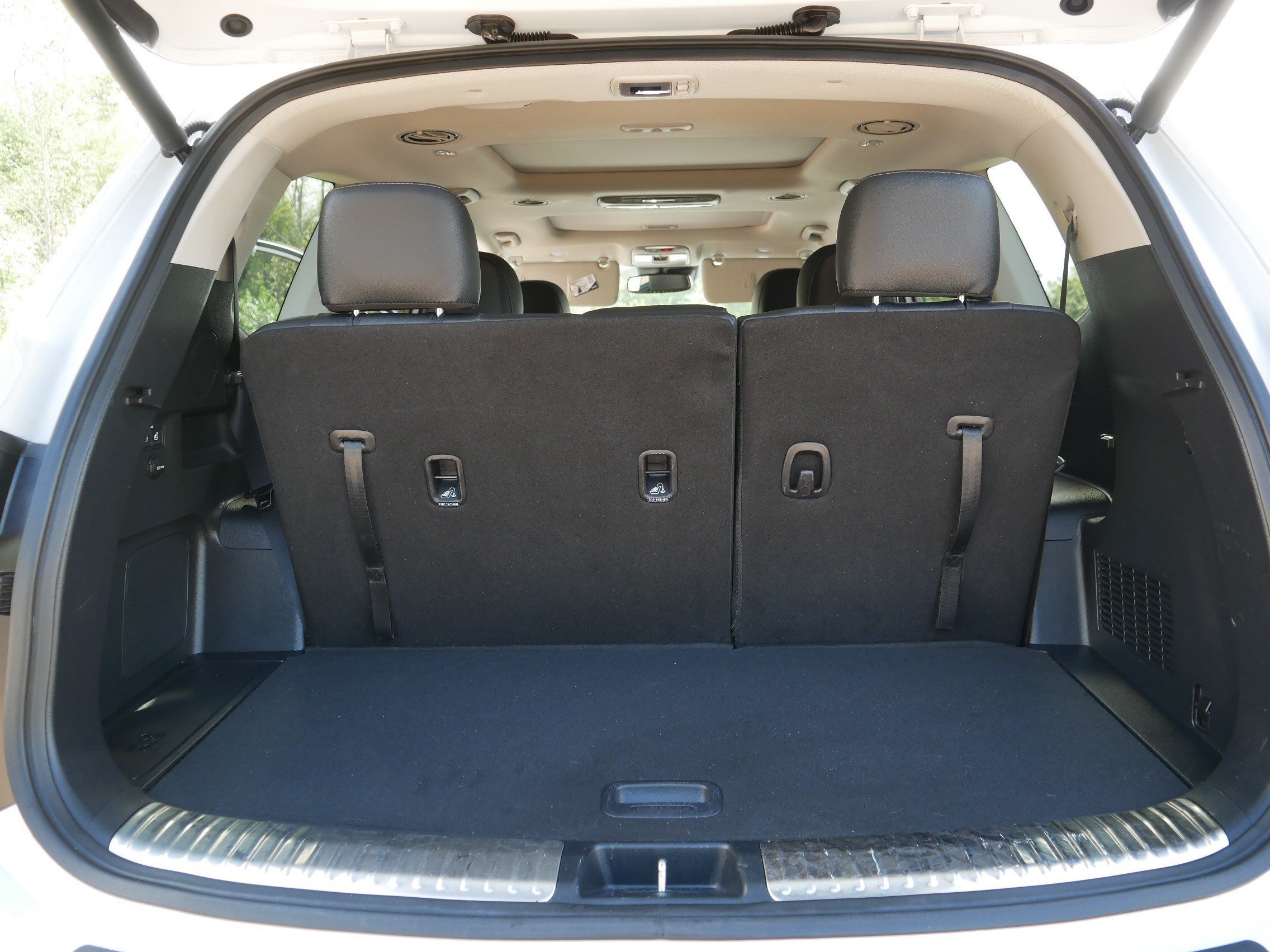 Certified Used 2024 Glacial White Pearl Kia SX image 18