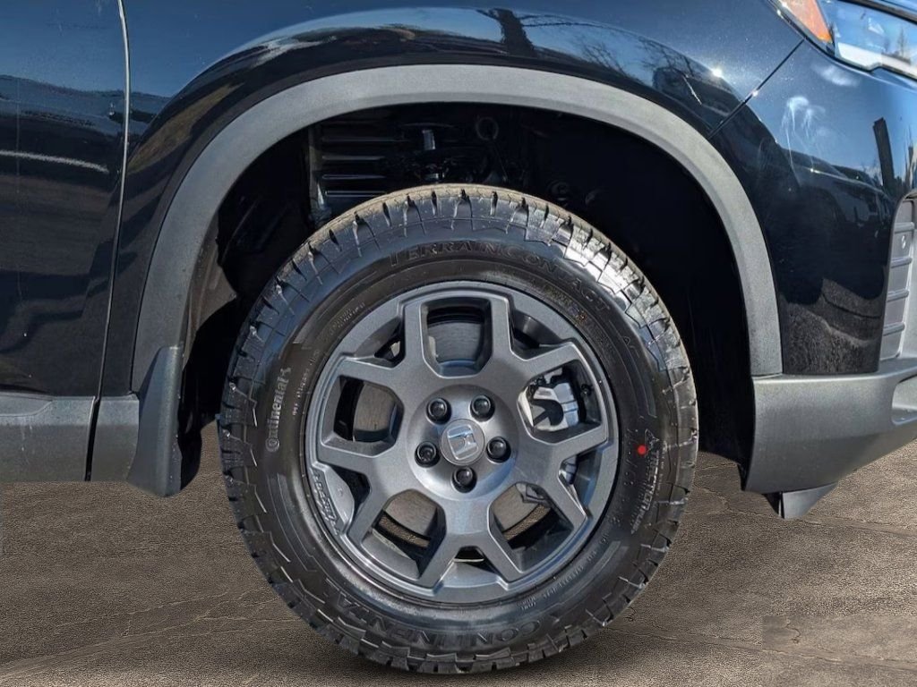 New 2026 Crystal Black Pearl Honda TrailSport image 10