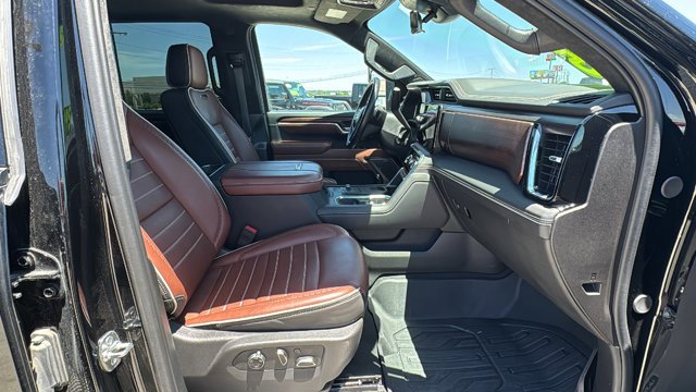 Certified Used 2025 Onyx Black GMC Denali Ultimate image 28