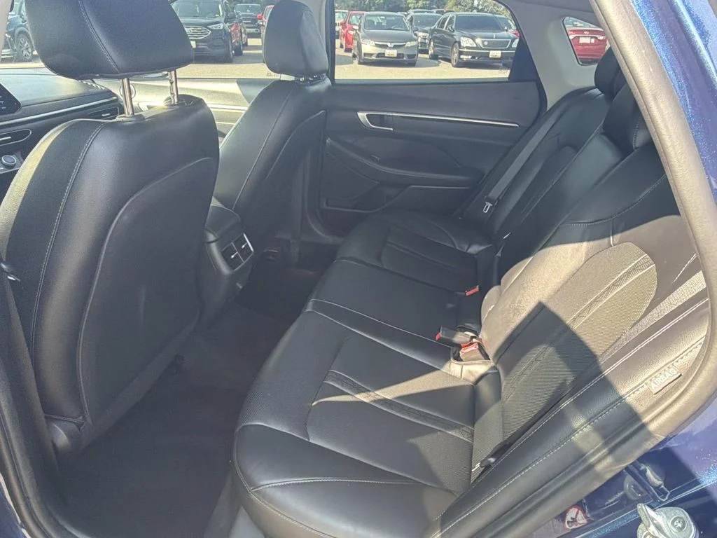 Used 2022 Blue Hyundai Limited image 21