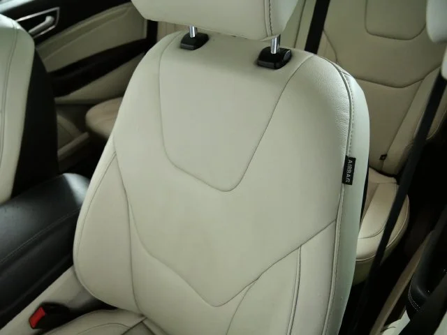 Used 2019 Red Ford Titanium image 18