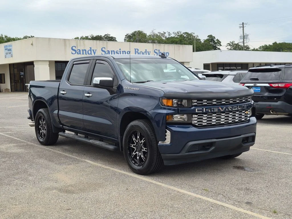 Used 2020 Blue Chevrolet Custom image 7