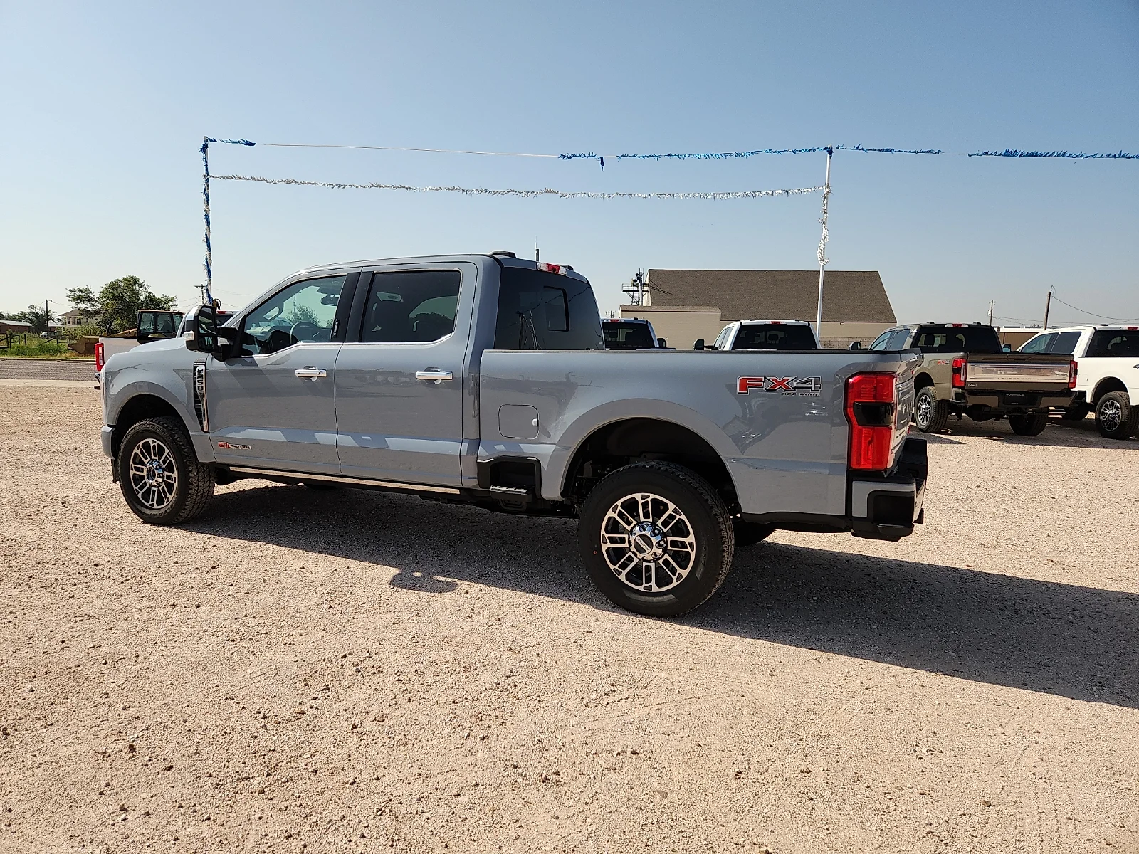 New 2026 Glacier Gray Metallic Tri-Coat Ford Platinum image 4