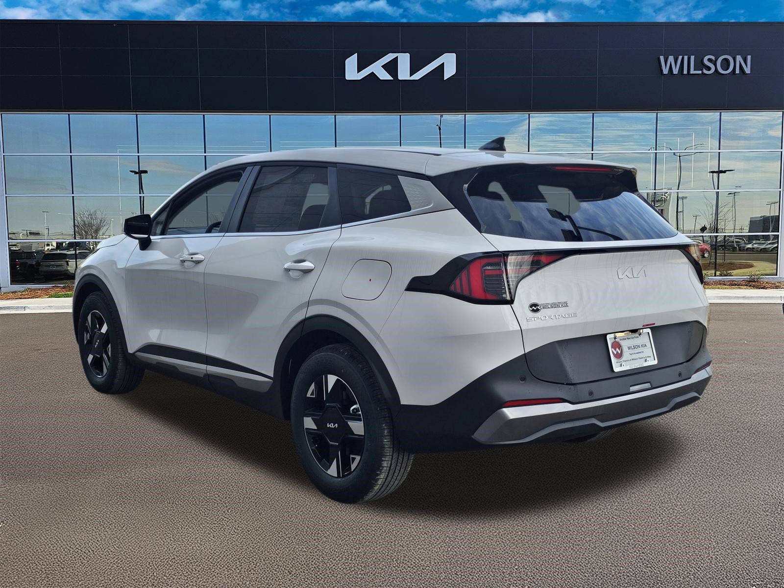New 2026 Glacial White Pearl Kia LX image 3