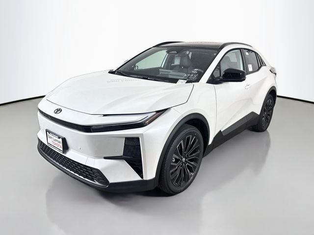 New 2026 Wind Chill Pearl Toyota XSE image 3