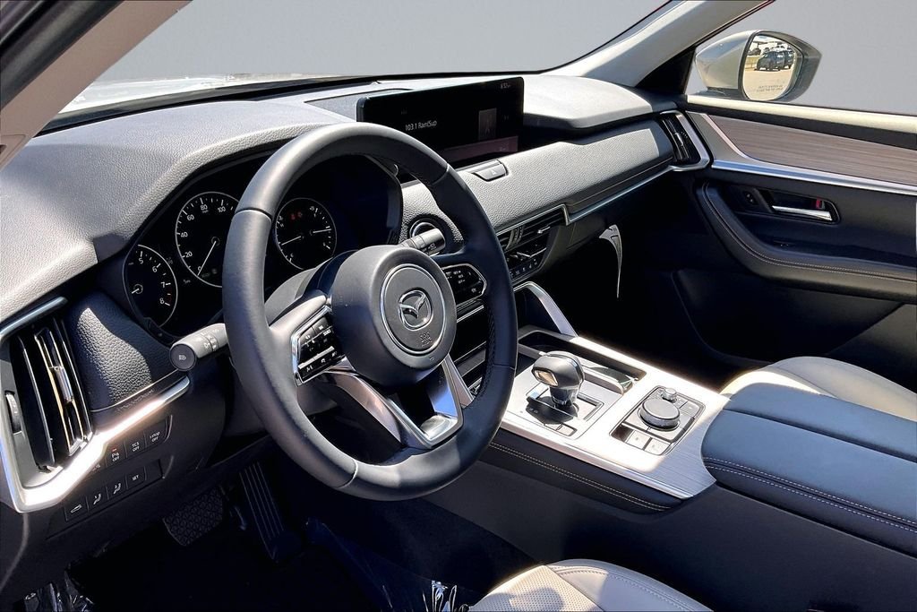 New 2026 Platinum Quartz Metallic Mazda 3.3 Turbo Preferred AWD image 6