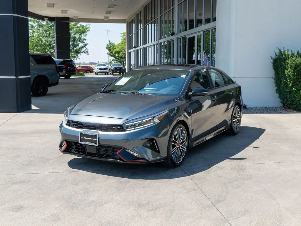 Used 2023 Gray Kia GT image 3