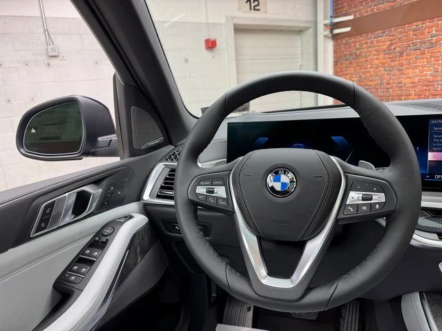 Used 2026 Blue BMW xDrive40i image 13