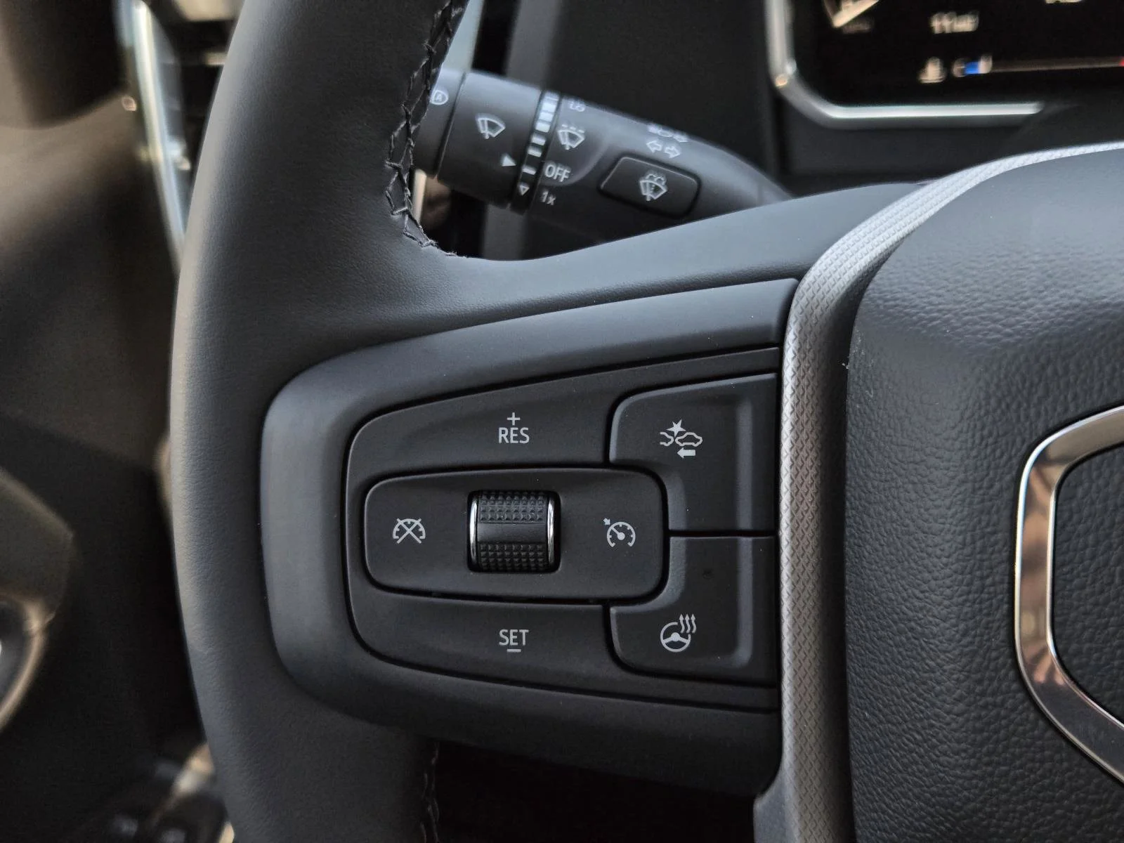 2026 GMC Sierra 2500HD Denali - Photo 12
