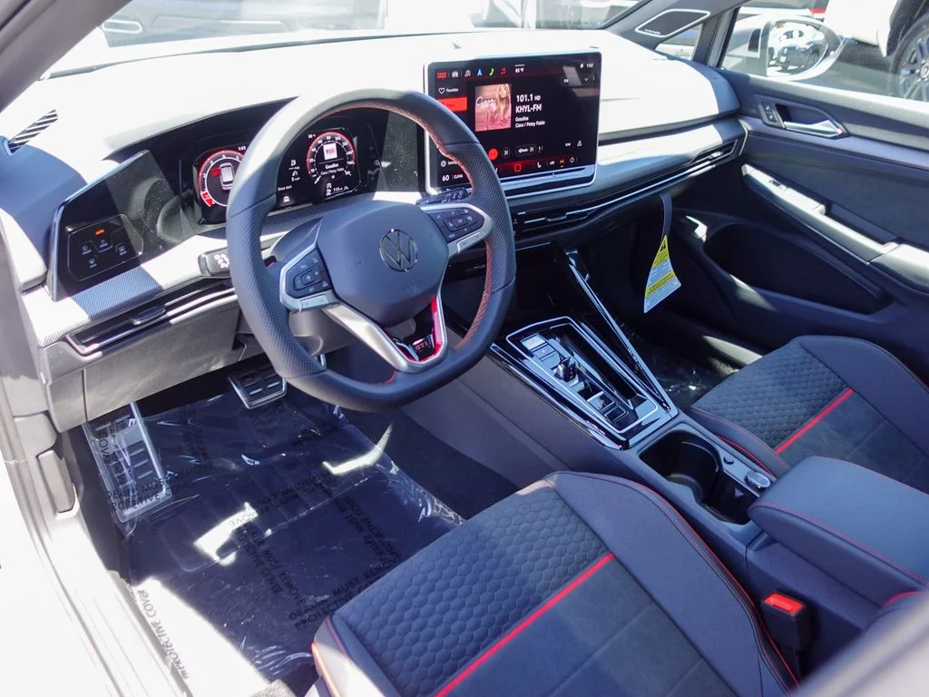 New 2026 Moonstone Gray Volkswagen SE image 11