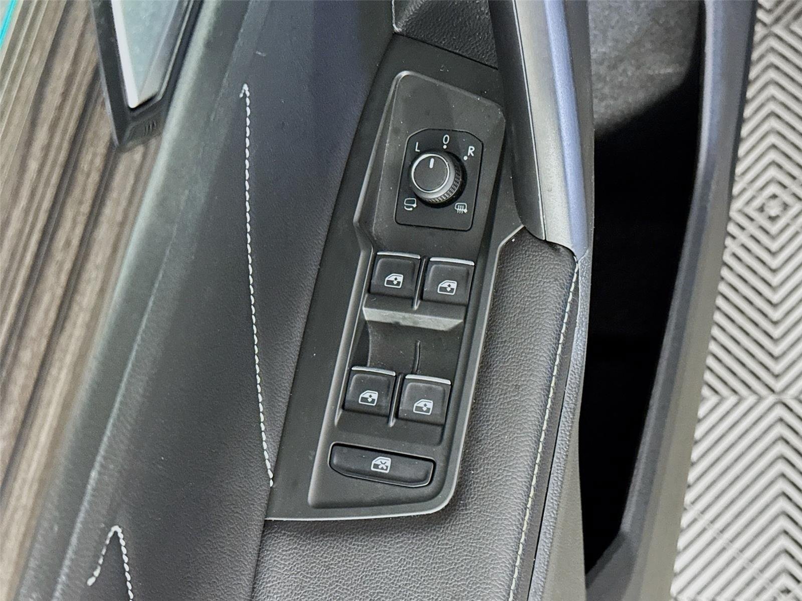 Used 2024 Gray Volkswagen SEL R-Line image 19
