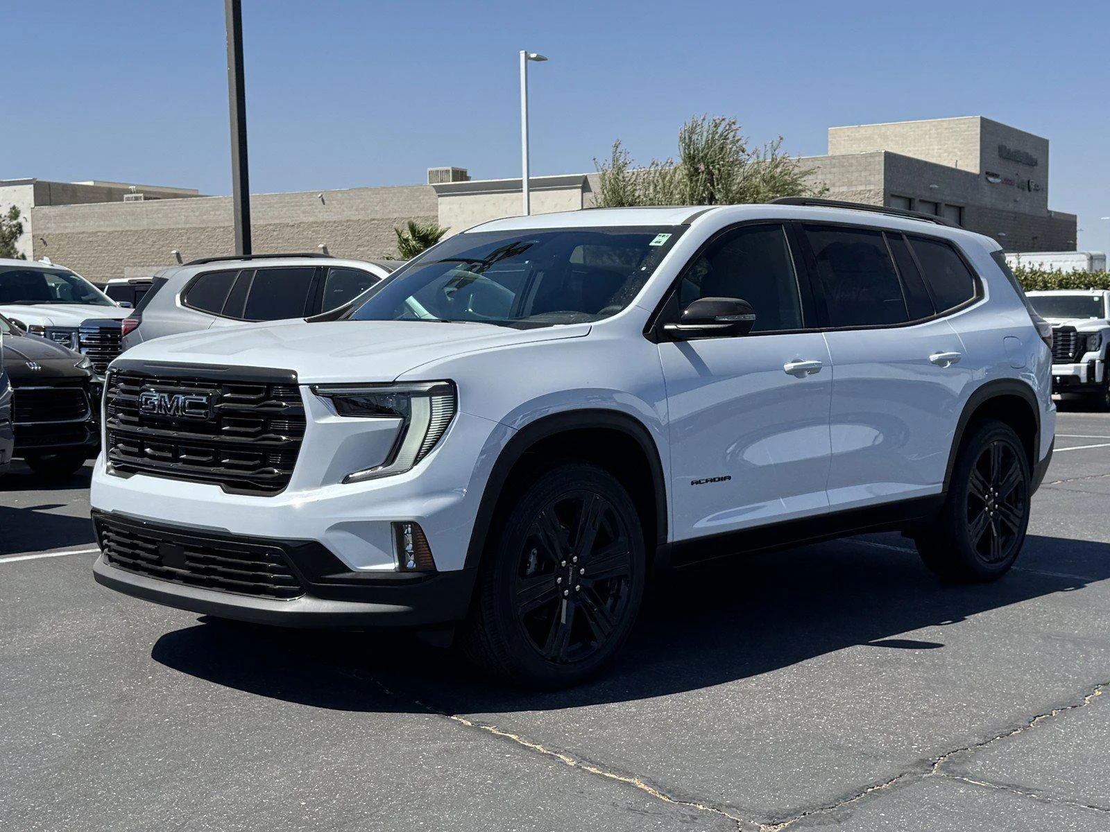 New 2026 Glacier White Tricoat GMC Elevation image 3