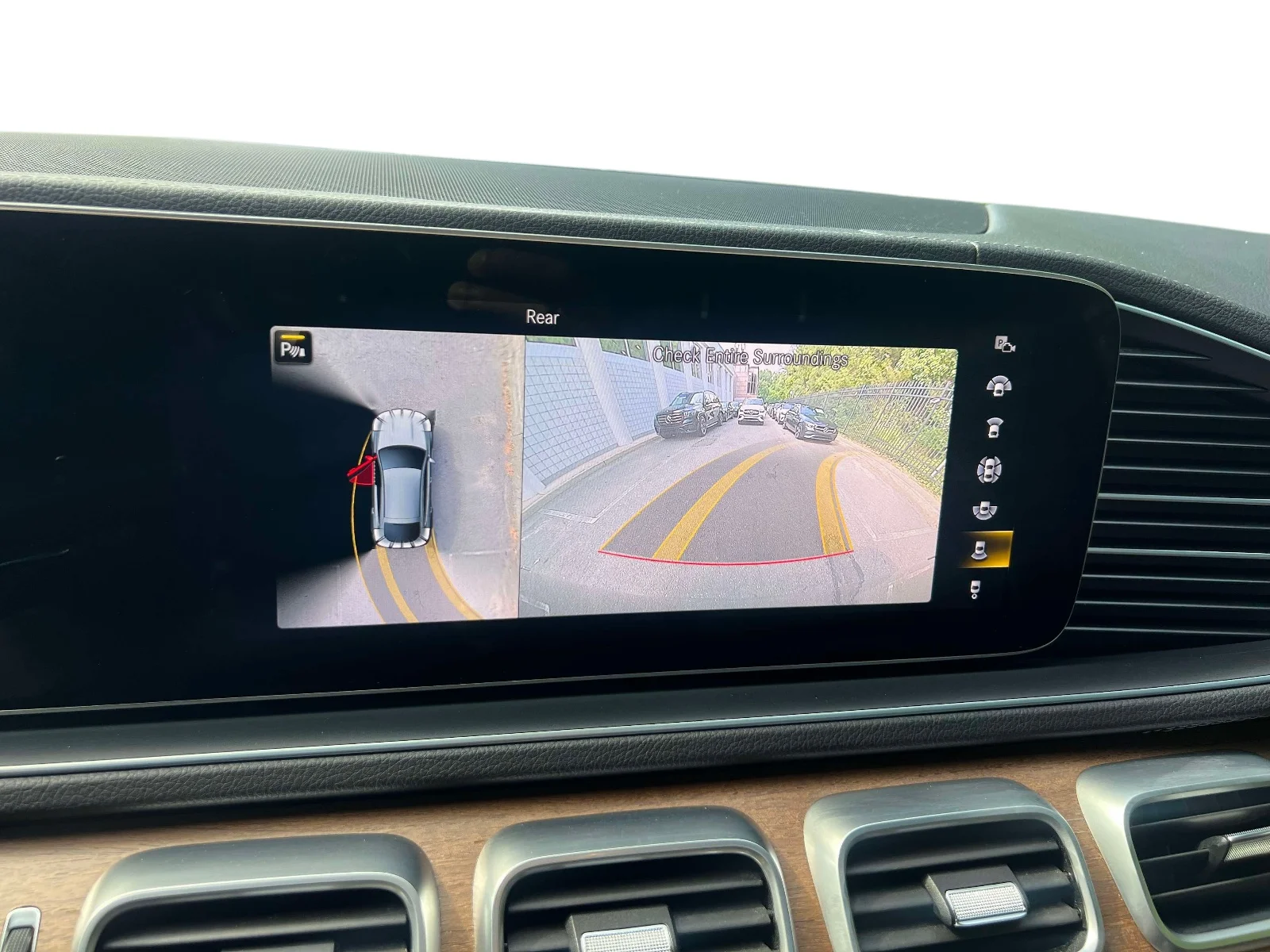 Certified Used 2023 Black Mercedes-Benz GLE 53 AMG® image 32