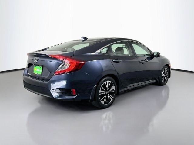 Used 2017 Polished Metal Metallic Honda EX-L image 7