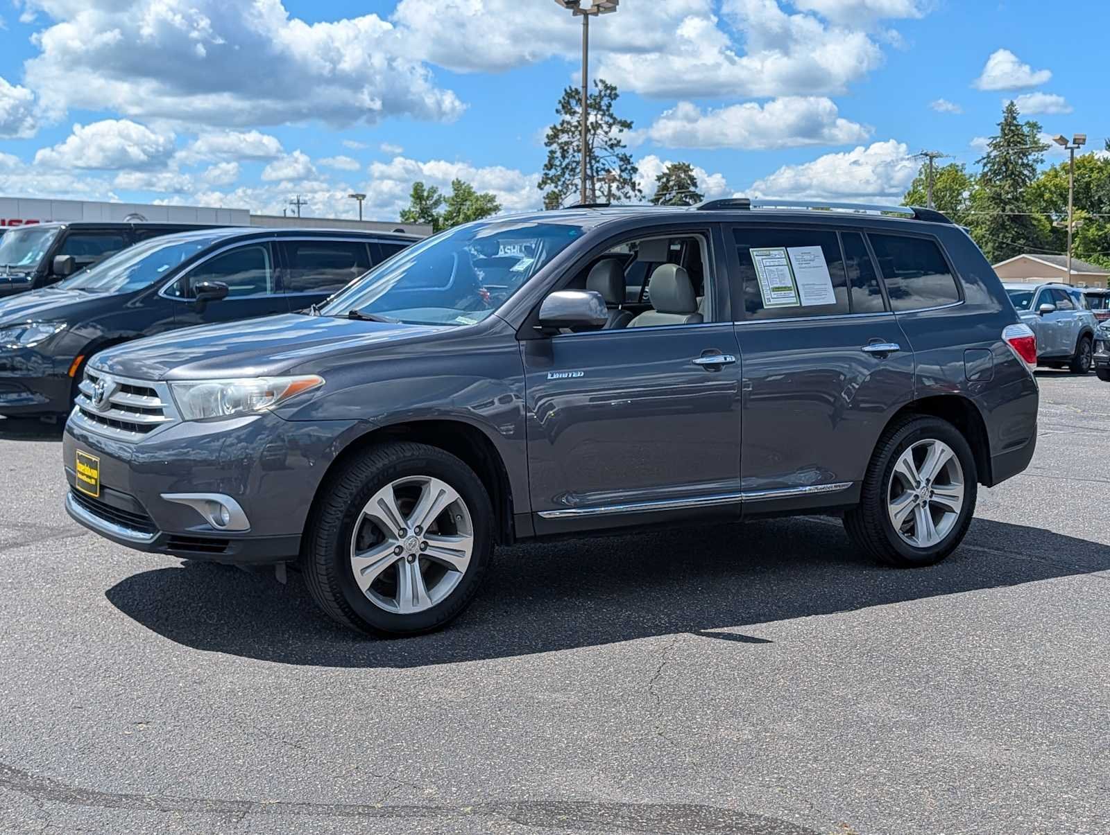 Used 2013 Magnetic Gray Metallic Toyota Limited image 3