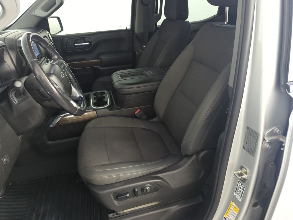Used 2019 Silver Chevrolet RST image 11