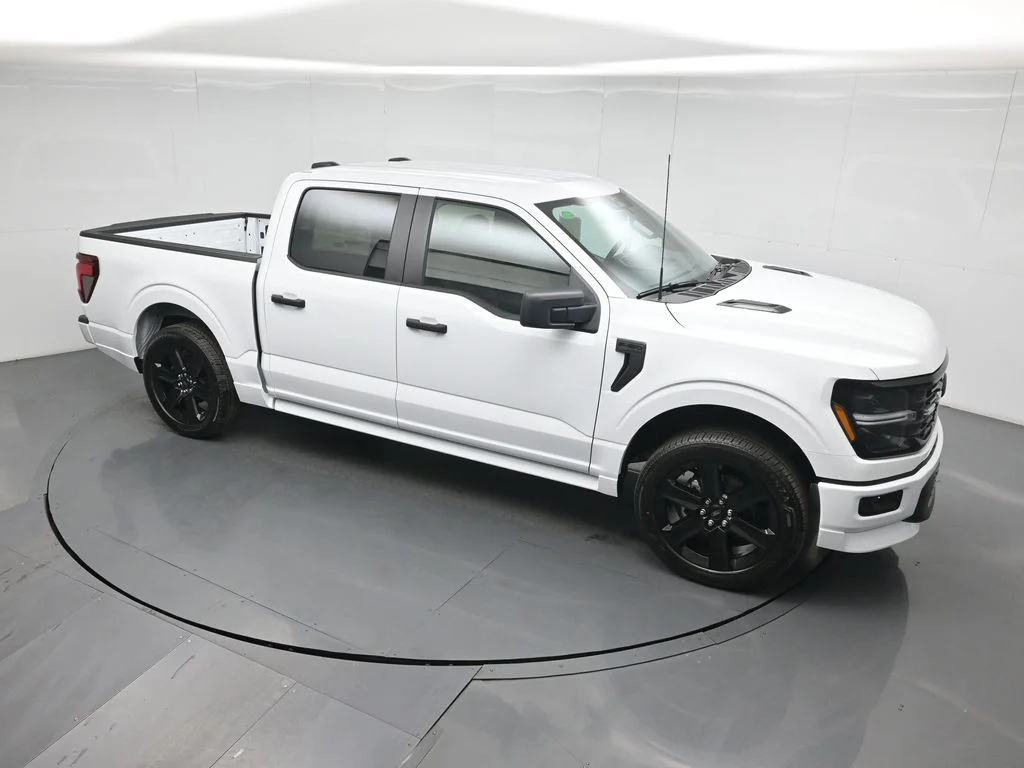 New 2026 Oxford White Ford STX image 37